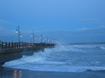 25613 Waves at quay.jpg